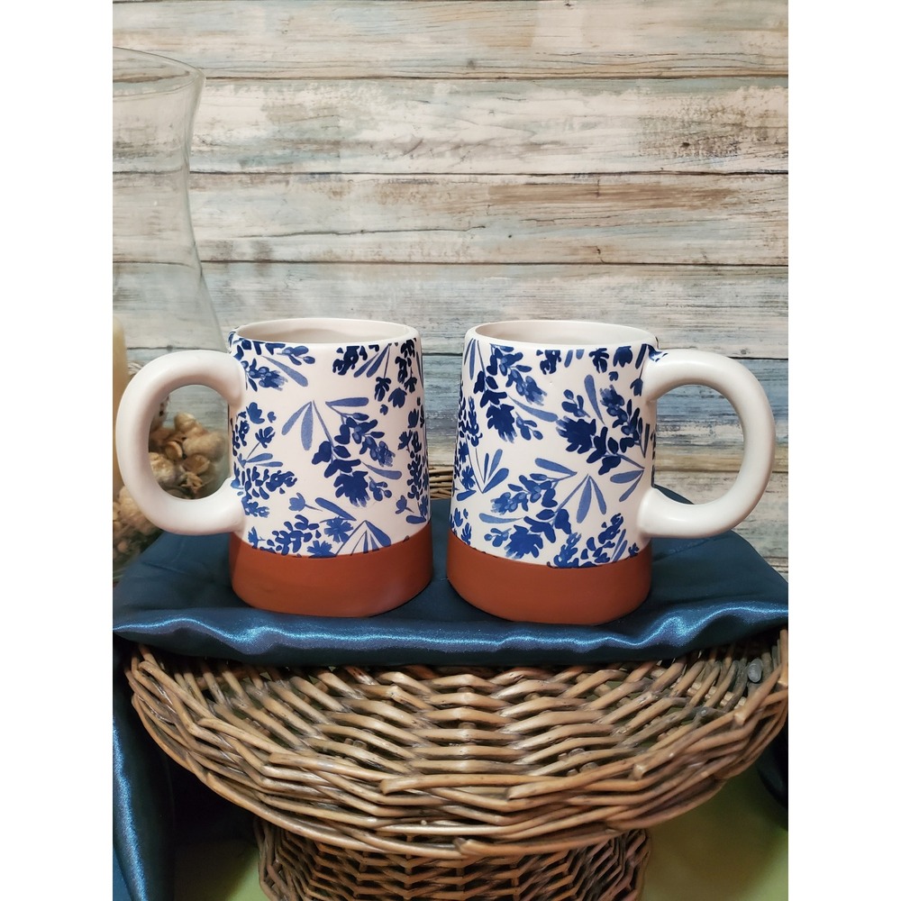 Destination Holiday Mugs Set of 2 Blue Floral &‎ Faux Terracotta Coffee Tea Cups
